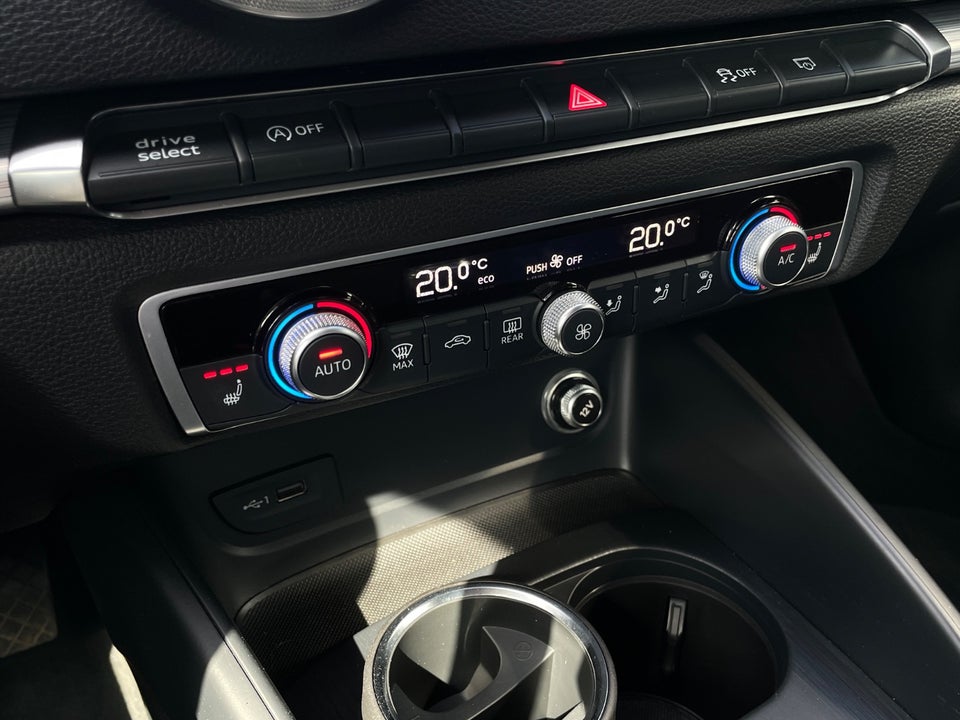 Audi A3 35 TFSi Sport 4d