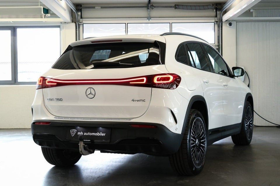Mercedes EQA350 AMG Line 4Matic 5d