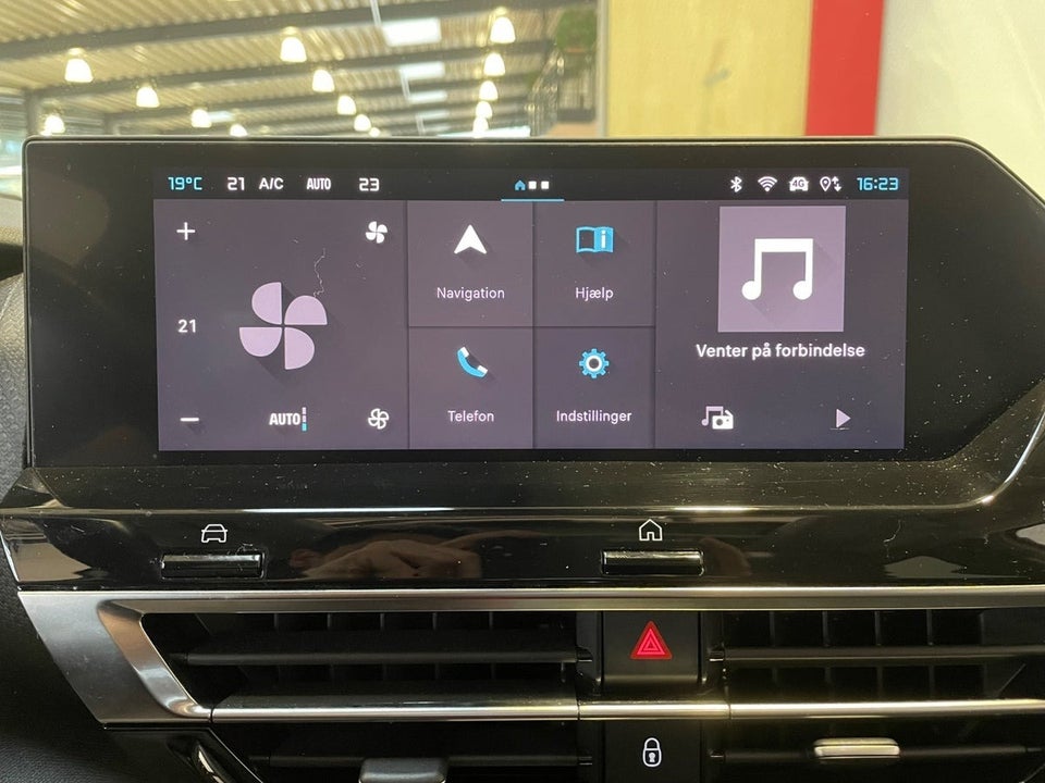 Citroën ë-C4 X 50 Palais Sky 4d