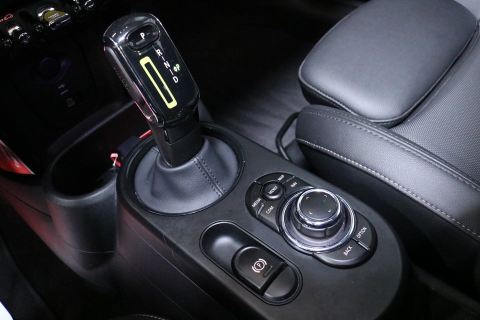 MINI Cooper SE Edition Premium Plus 3d