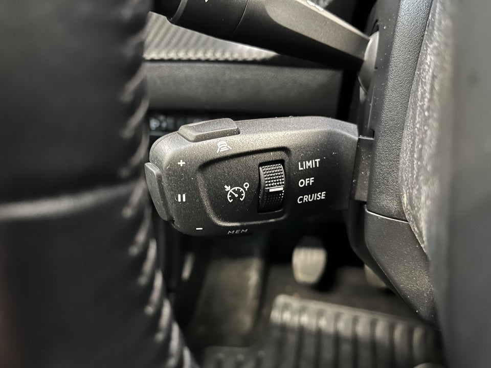 Peugeot 2008 1,2 PureTech 130 Allure Grand 5d