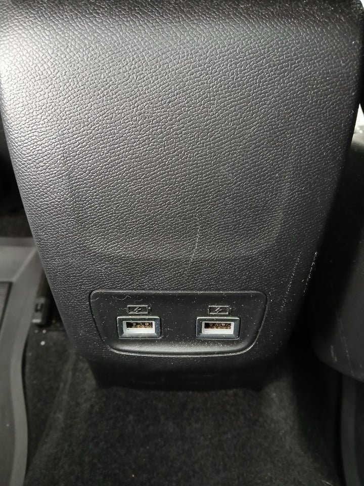 Peugeot e-2008 50 GT Sky 5d