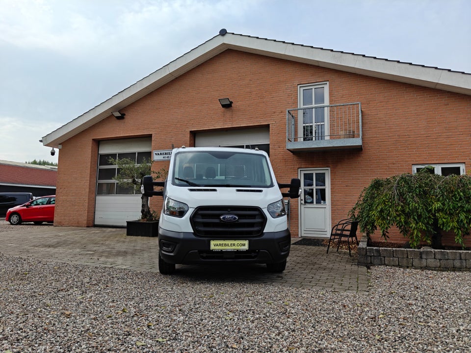 Ford Transit 350 L3 Chassis 2,0 TDCi 130 Db.Kab Ambiente RWD