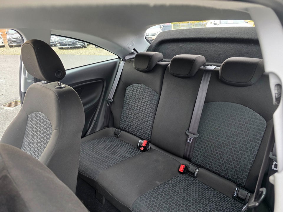 Opel Corsa 1,4 16V Enjoy aut. 3d