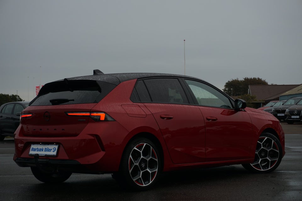 Opel Astra 1,6 PHEV GS Line aut. 5d