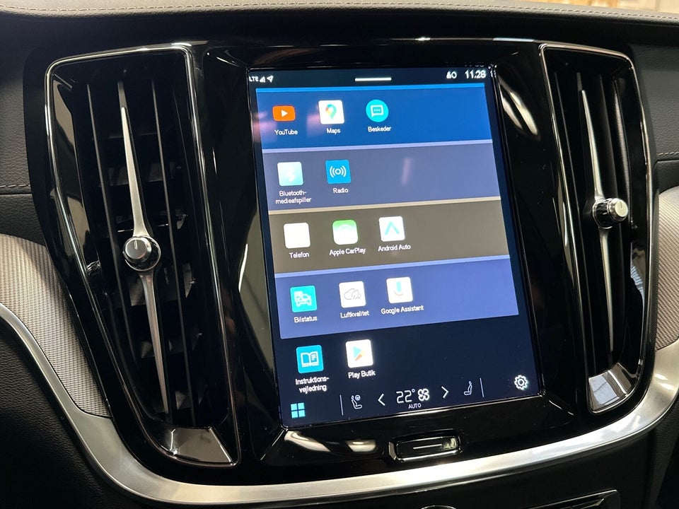 Volvo V60 2,0 T6 ReCharge Ultra aut. AWD 5d