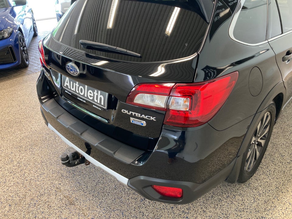 Subaru Outback 2,0 D Summit CVT AWD 5d