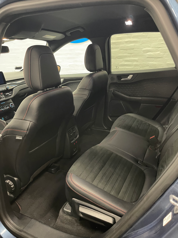 Ford Kuga 2,5 PHEV ST-Line X CVT 5d