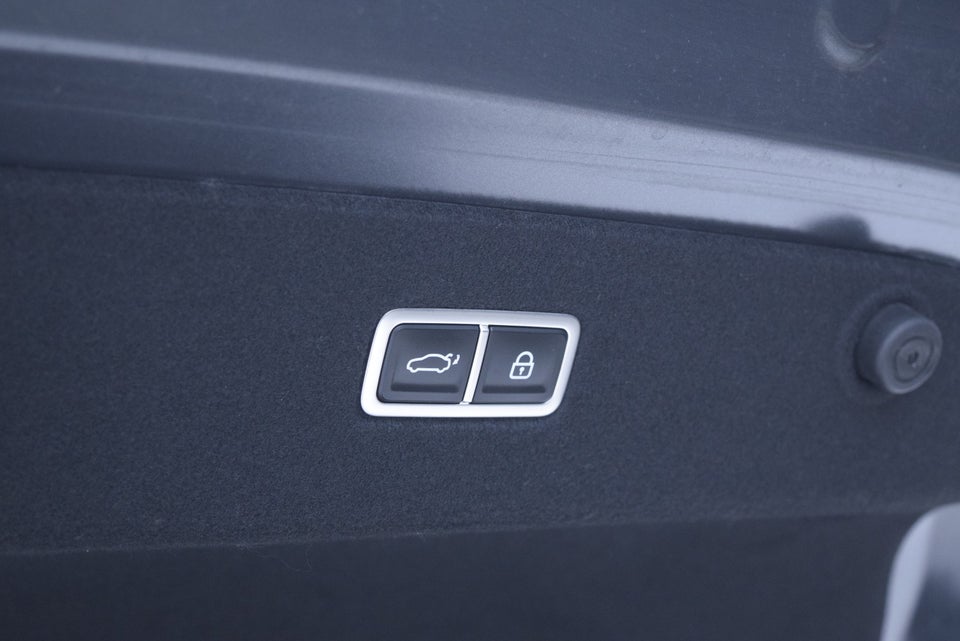 Hyundai Ioniq 6 53 Essential 4d