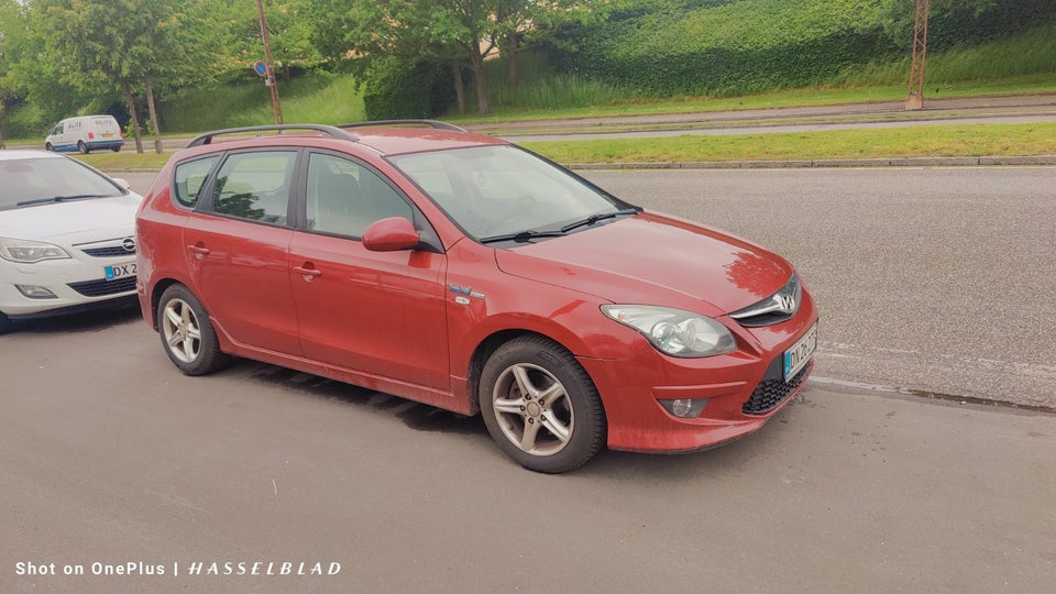 Hyundai i30 1,6 CRDi 90 Comfort CW 5d