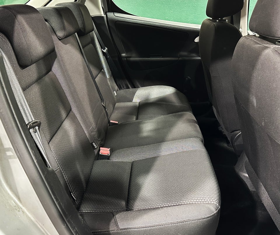 Peugeot 207 1,4 HDi 68 5d