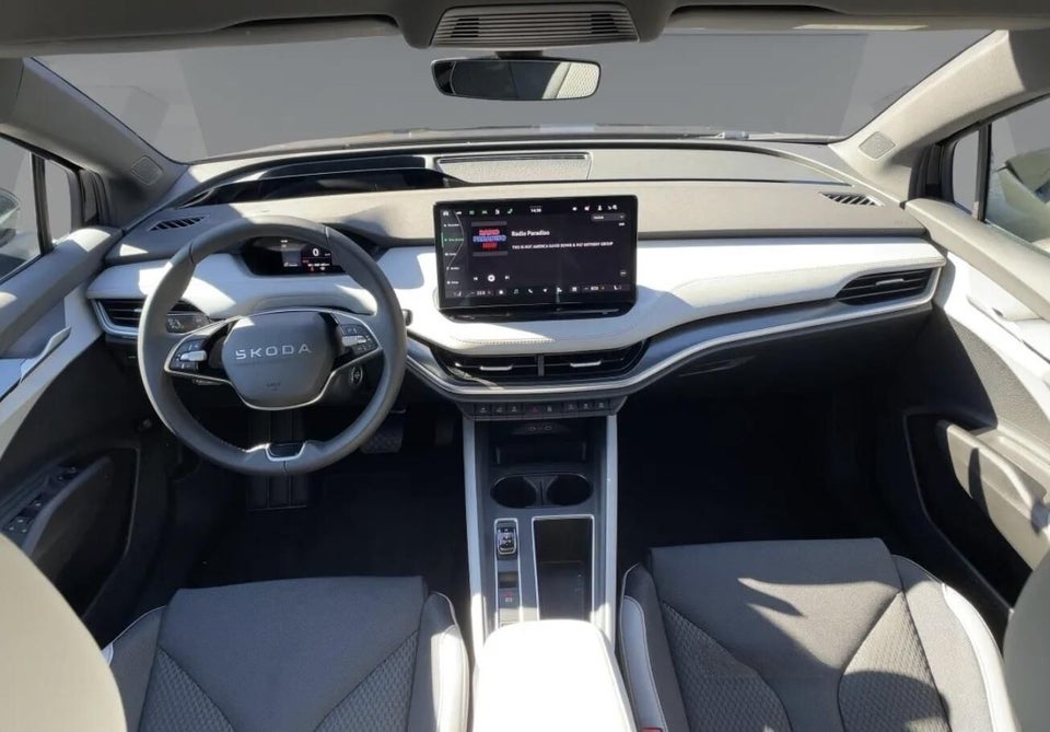 Skoda Elroq 85 iV Lodge Advanced 5d