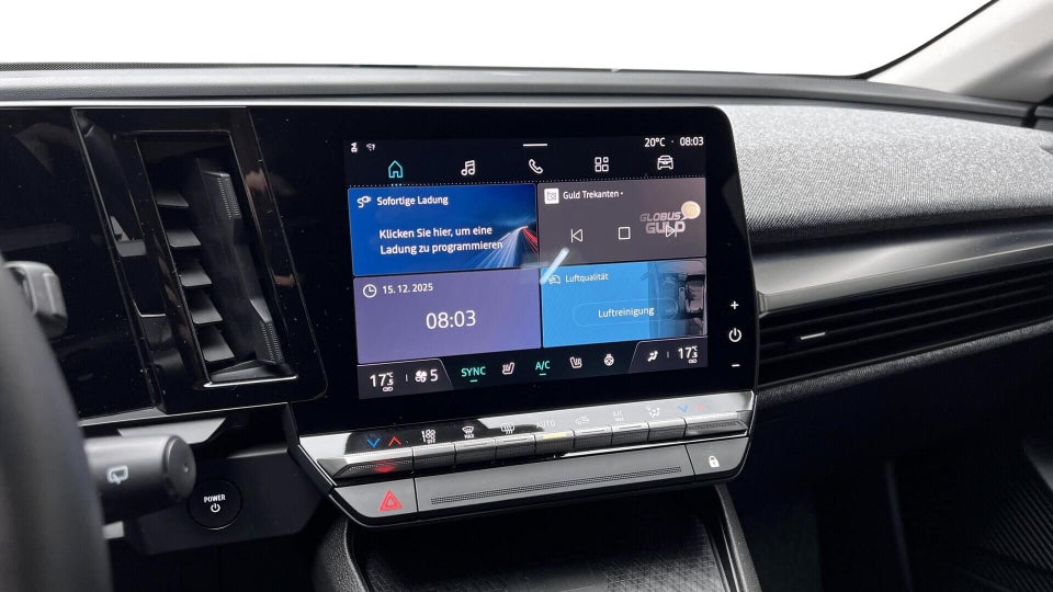 Renault Megane E-Tech 40 Equilibre 5d