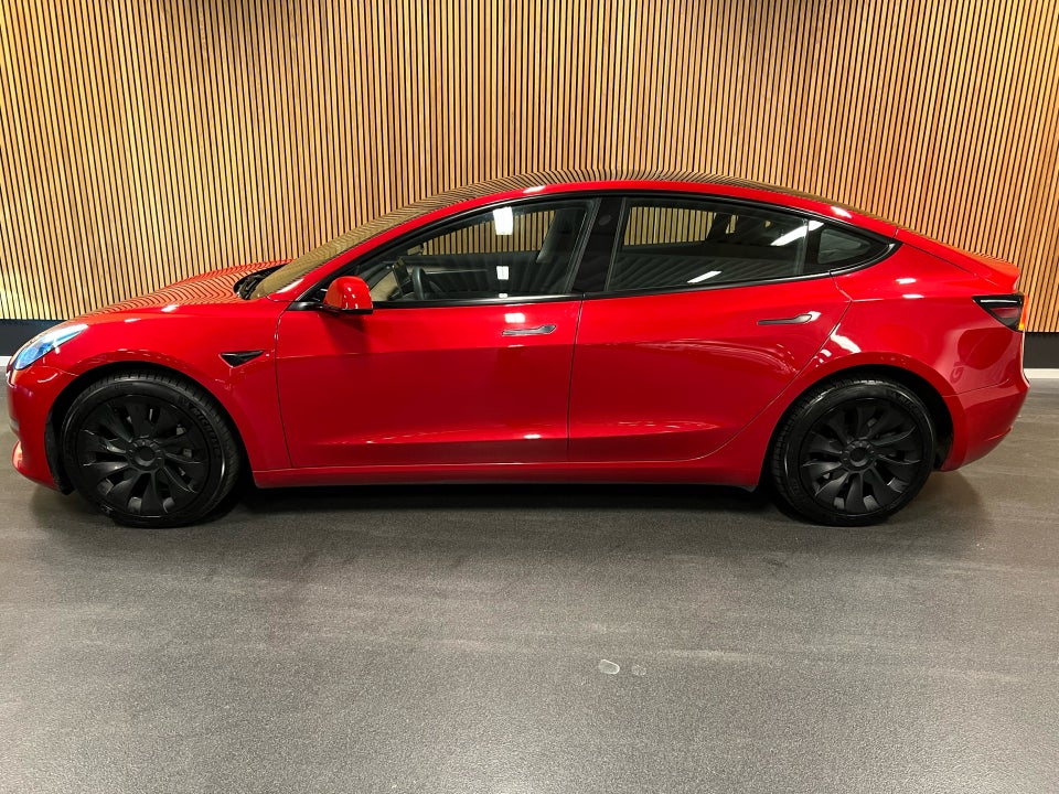 Tesla Model 3 Long Range AWD 4d