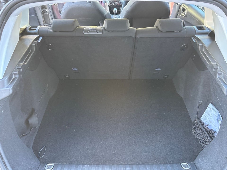 Peugeot 2008 1,2 VTi 82 Allure 5d