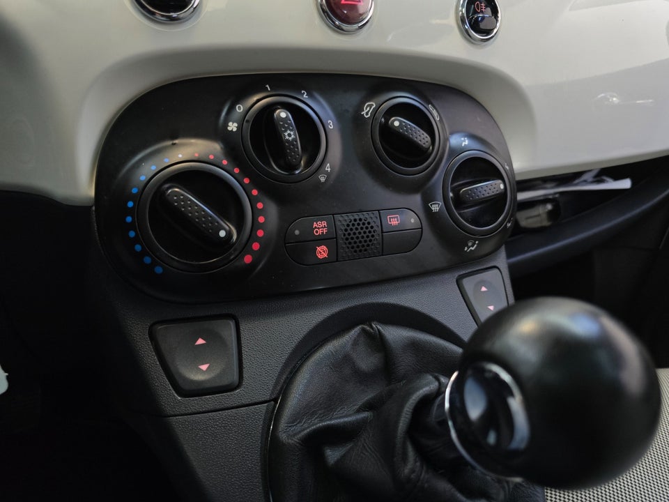 Fiat 500 1,2 Lounge 3d