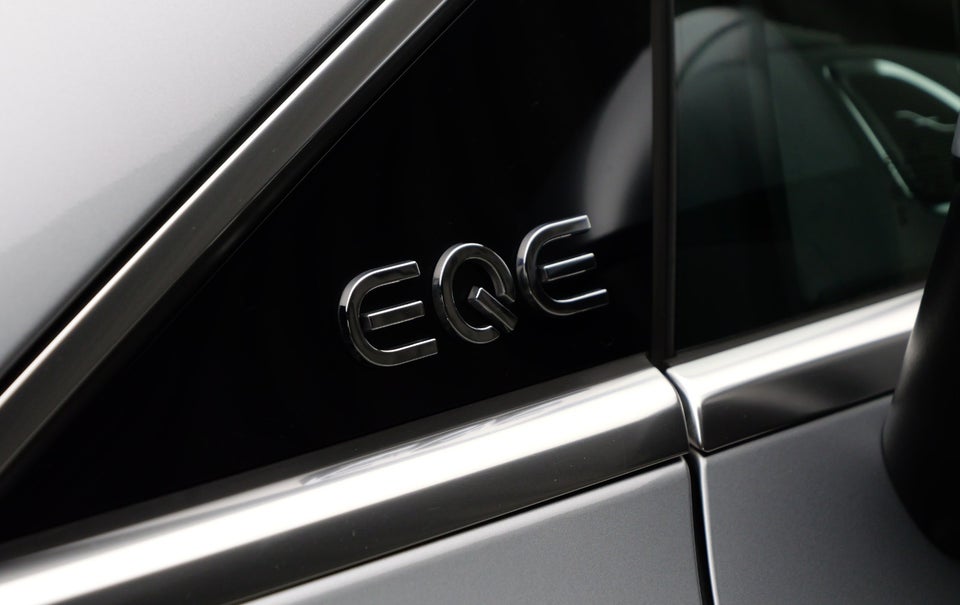 Mercedes EQE350+ AMG Line 4d