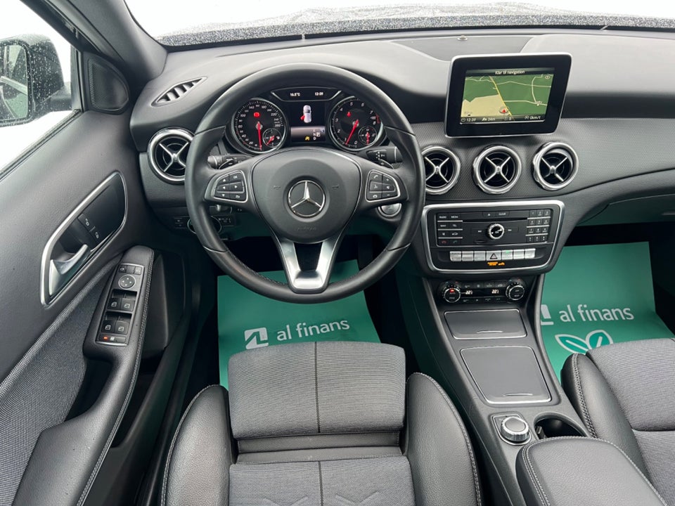 Mercedes GLA200 1,6 aut. 5d