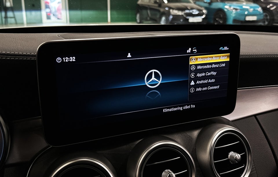 Mercedes C220 d 2,0 AMG Line Night Edition stc. aut. 5d