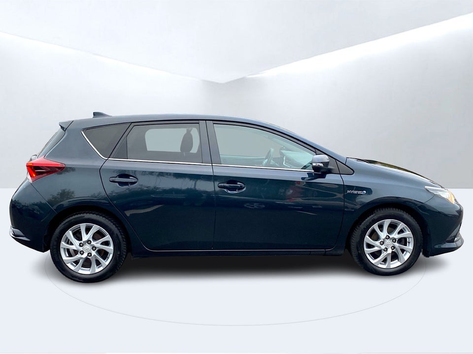 Toyota Auris 1,8 Hybrid H2 Comfort CVT 5d