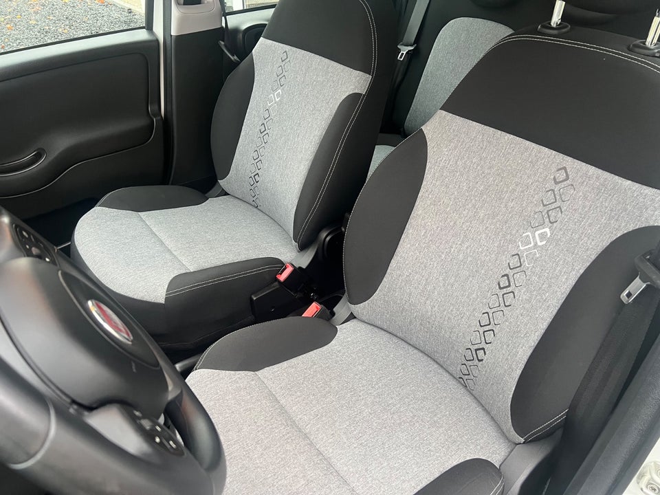 Fiat Panda 1,2 69 Lounge 5d