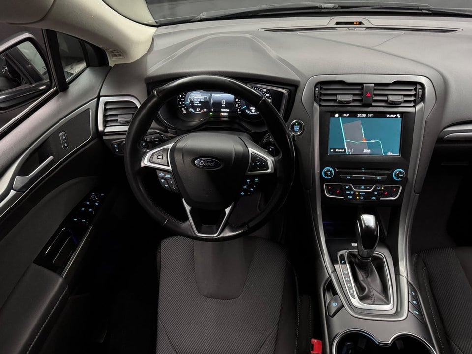 Ford Mondeo 2,0 TDCi 150 Titanium aut. 5d