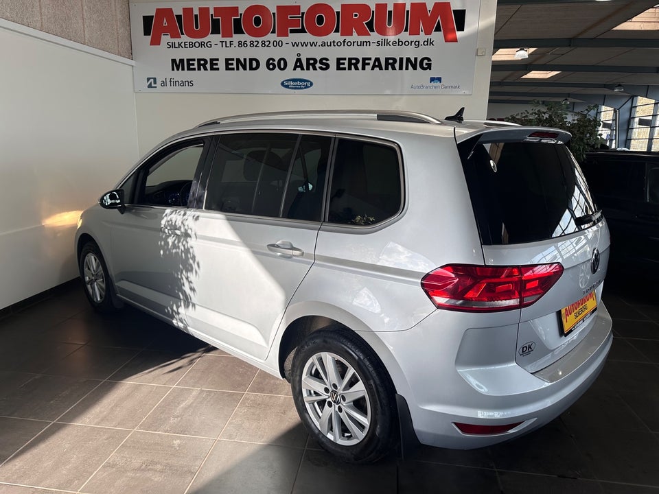 VW Touran 1,5 TSi 150 Highline DSG Van 5d