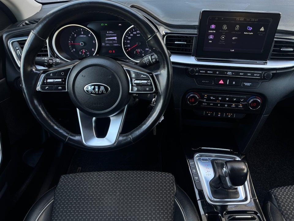 Kia Ceed 1,6 CRDi 136 Intro Edition DCT 5d