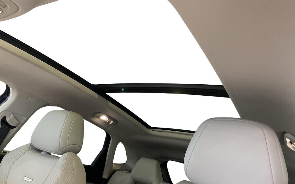 MG Marvel R Luxury 5d