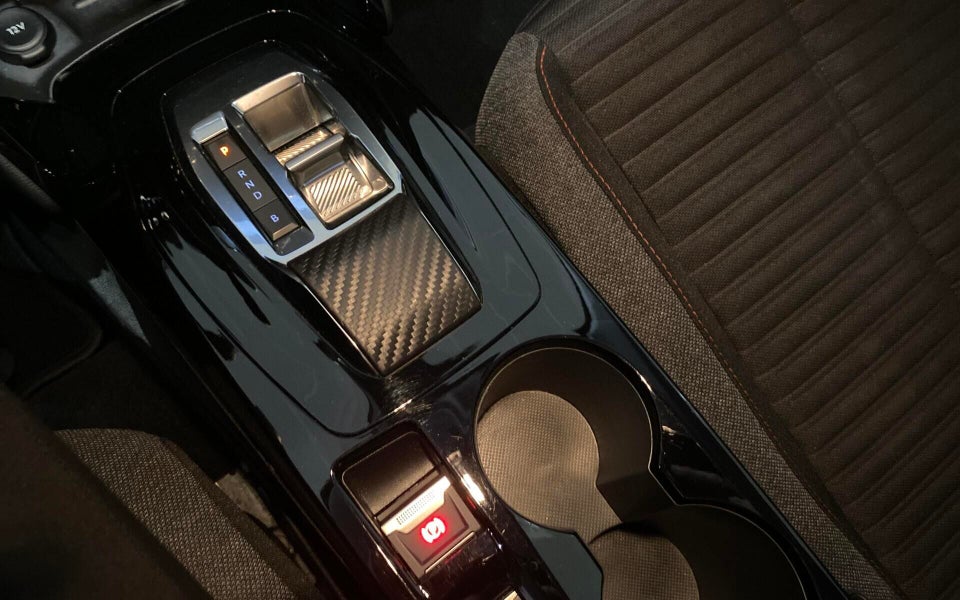 Peugeot e-208 50 Active Pack 5d