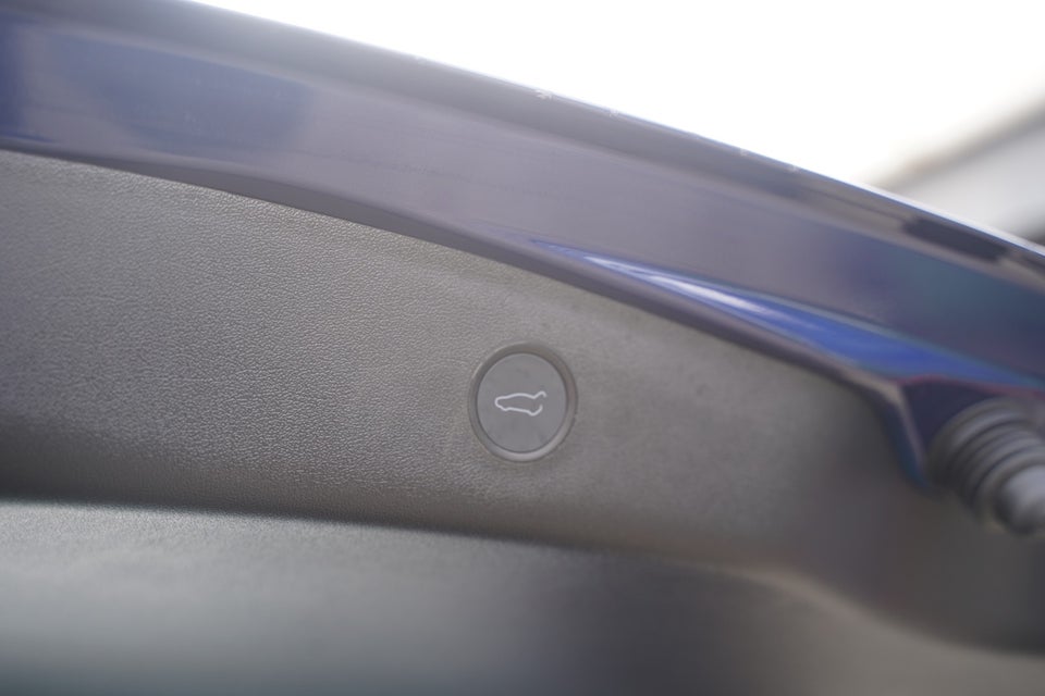 Tesla Model 3 RWD 4d