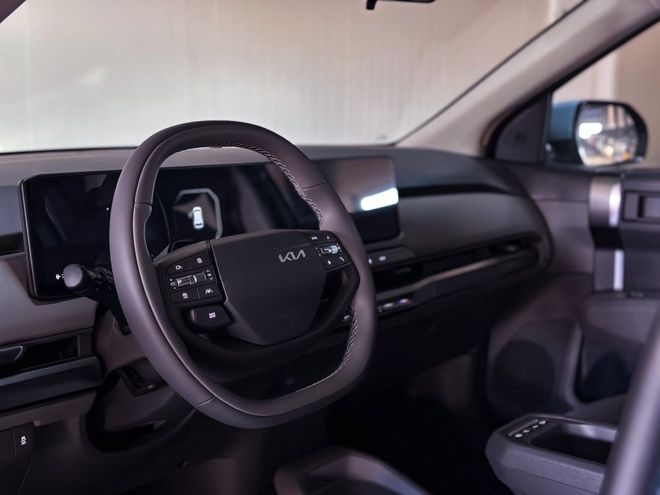 Kia EV3 58 Standard Range Access 5d