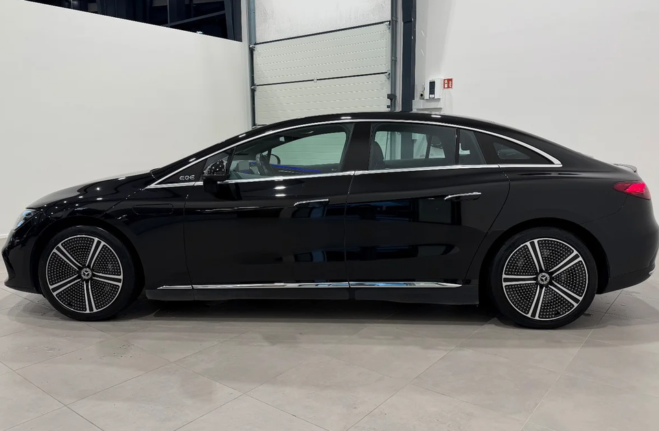 Mercedes EQE300 Avantgarde 4d