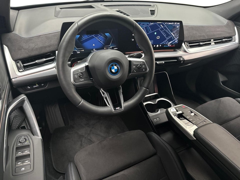 BMW iX2 xDrive30 M-Sport 5d