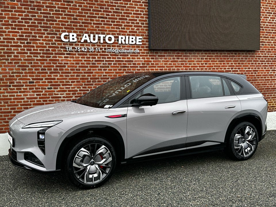 Hongqi EHS7 111 Exclusive 5d