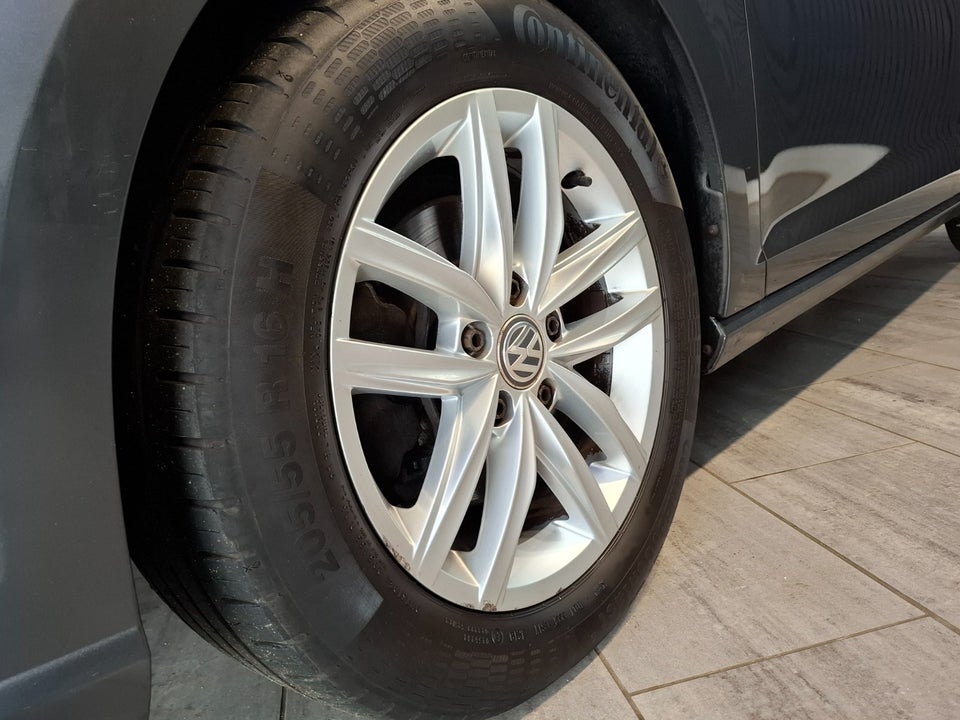 VW Golf VII 1,5 TSi 130 Comfortline DSG 5d