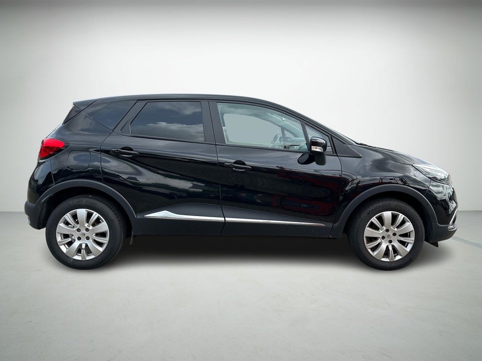 Renault Captur 0,9 TCe 90 Expression 5d