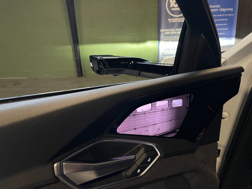 Audi e-tron 55 S-line Sportback quattro 5d