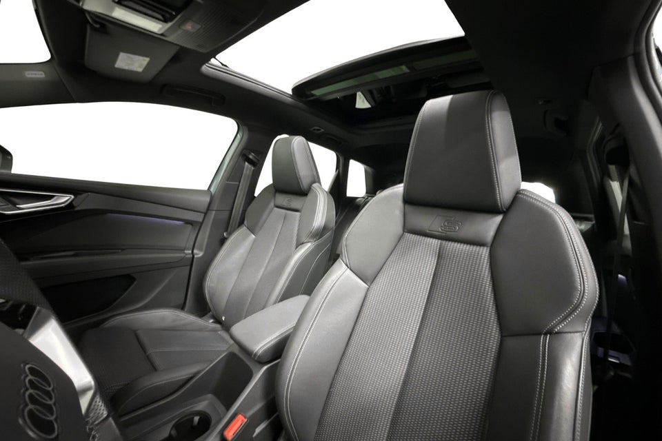 Audi Q4 e-tron 40 Attitude 5d