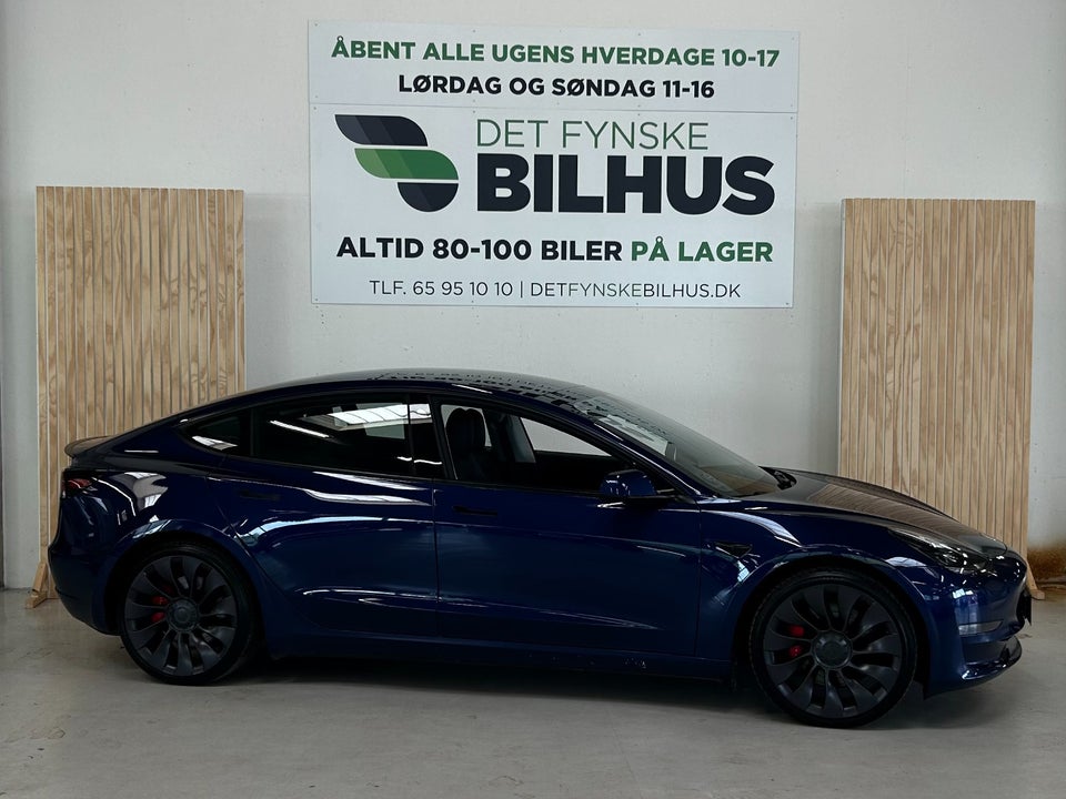 Tesla Model 3 Performance AWD 4d