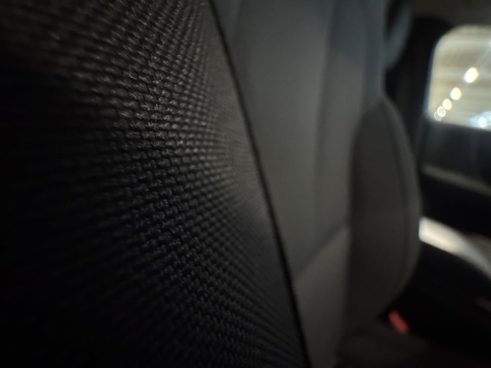 Volvo XC40 1,5 T4 ReCharge R-Design aut. 5d