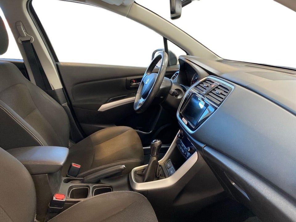 Suzuki S-Cross 1,0 Boosterjet Active KUP 5d