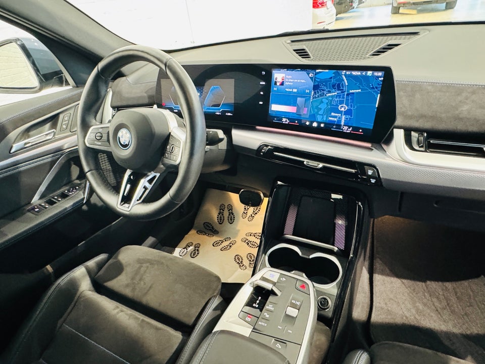 BMW iX2 eDrive20 M-Sport 5d