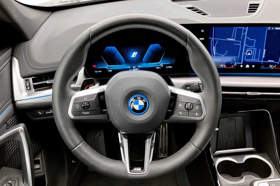 BMW iX1 eDrive20 M-Sport 5d