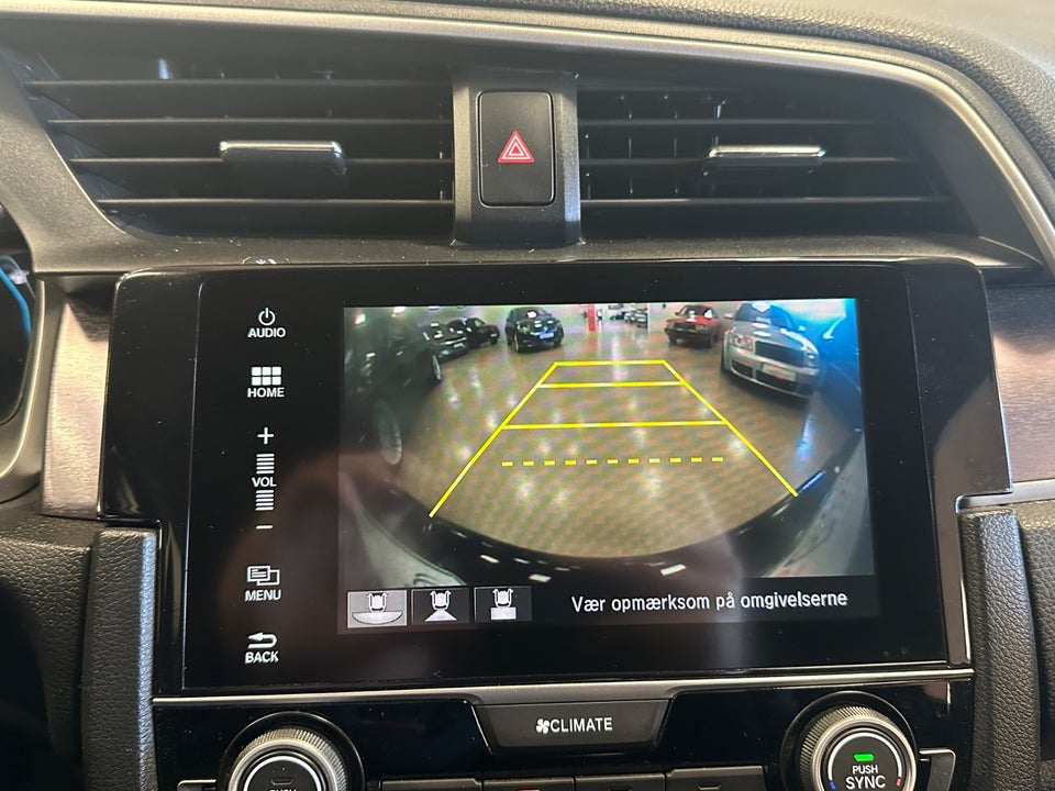 Honda Civic 1,6 i-DTEC Elegance 4d