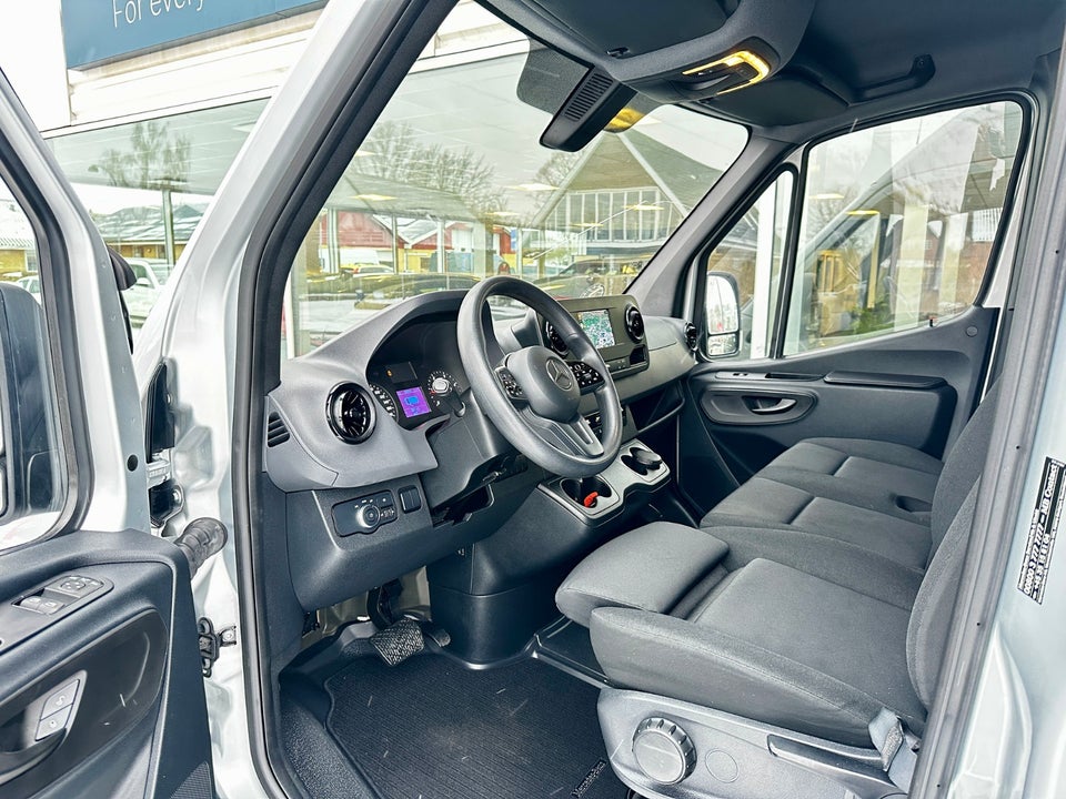 Mercedes Sprinter 317 2,0 CDi A2 Kassevogn aut. RWD