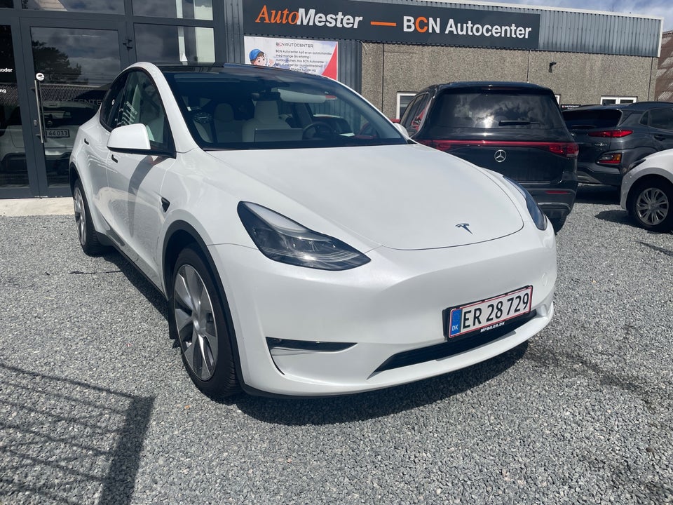 Tesla Model Y Long Range AWD 5d