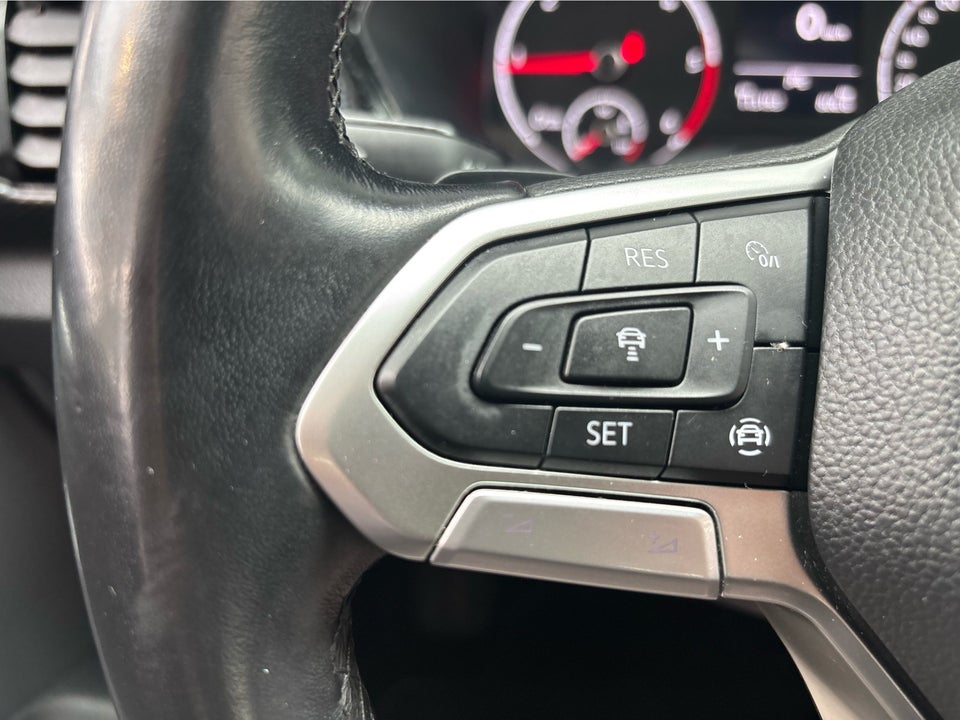 VW T-Cross 1,6 TDi 95 Life DSG 5d