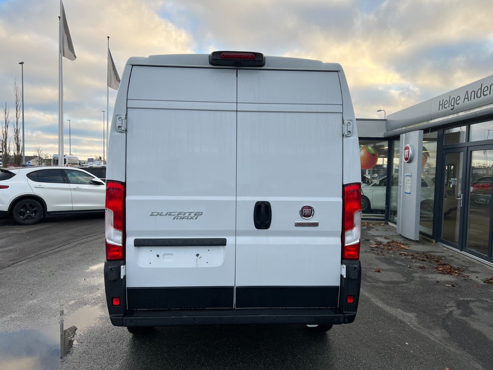 Fiat Ducato 35 Maxi 2,2 MJT 180 Kassevogn L3H2 Pro aut.