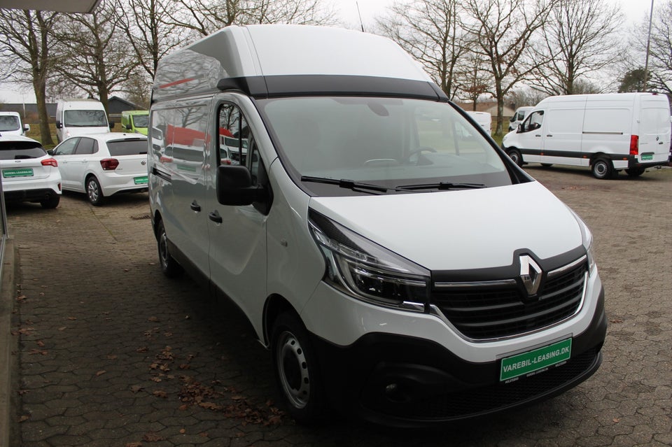 Renault Trafic T29 2,0 dCi 145 L2H2